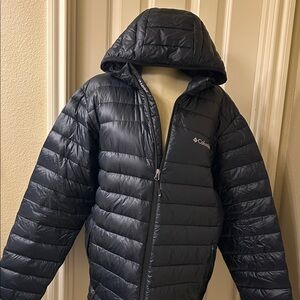 Columbia Men's Black Quilted Hooded Puffer Jacket